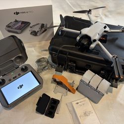 DJI Mini 4 Pro Fly-more Combo