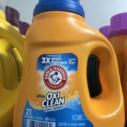Oxi Clean Detergent 