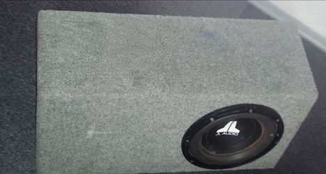 JL audio 10W0v2-4