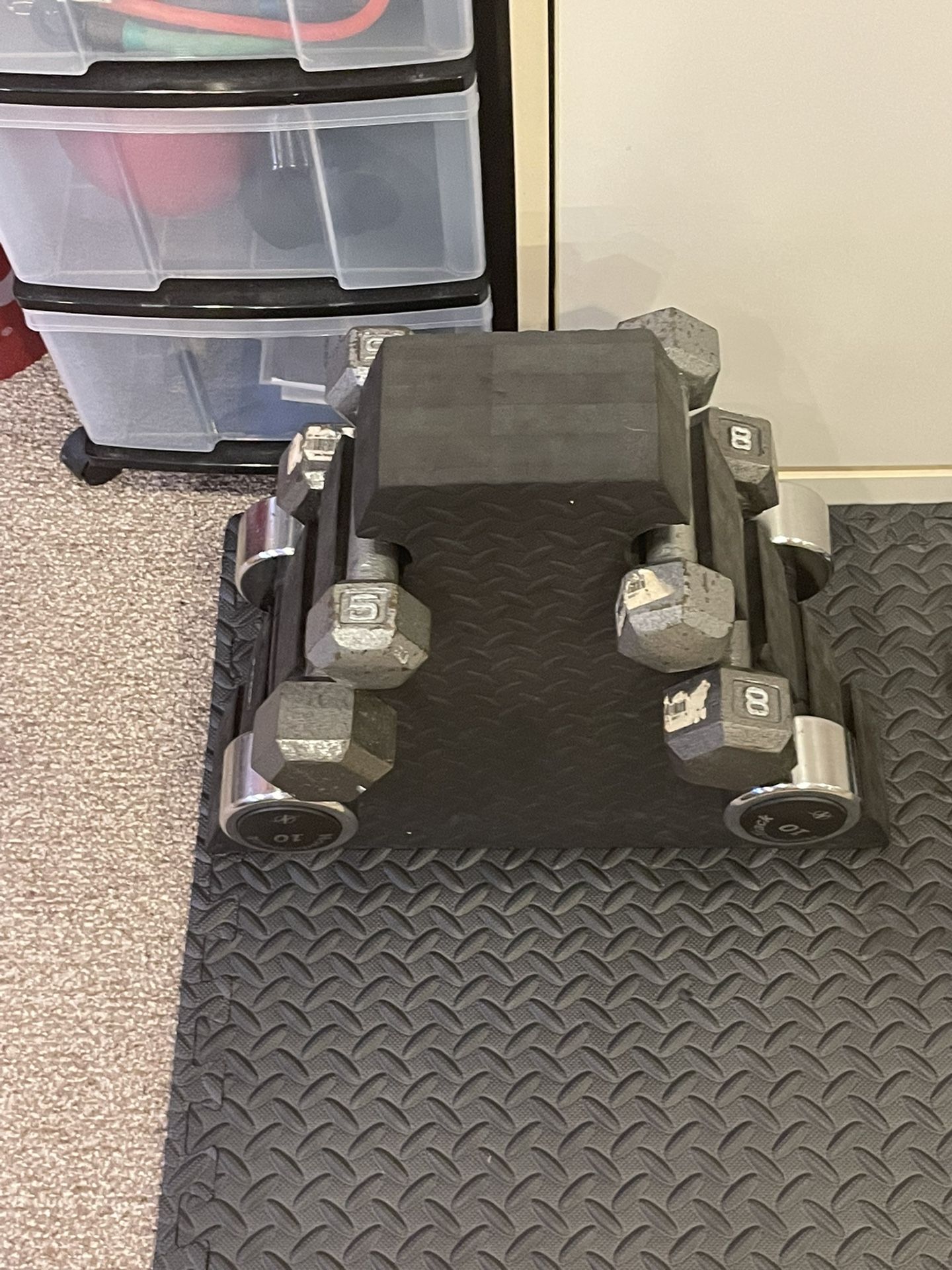 5,8,10lb Dumbbell Set With Stand 💪