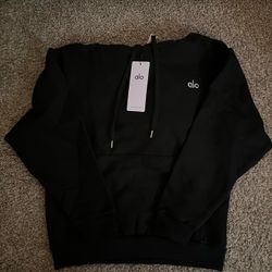 brand new alo hoodie size M 