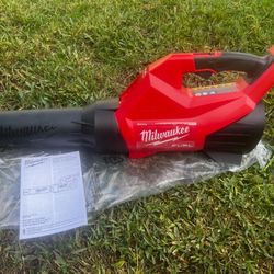 MILWAUKEE BLOWER. ((NEW )) M18 FUEL 120 MPH 500 CFM 18V Lithium-lon Brushless Cordless (Tool-Only) Store price $200.00 +Tax  My price $135 ((NEW))