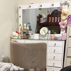 1,000 Huge Vanity With Lights And Cabinets 