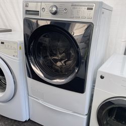 Kenmore Frontload Washer With Pedestal 