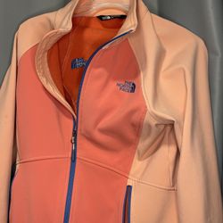 The north face Women’s Soft Shell Peach Two Tone M Jacket