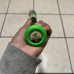 Easton Mako Bat 