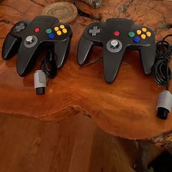 Nintendo 64 Controllers