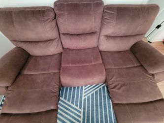 Sofa recliner - seats 3. - excelent conditions