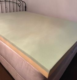 FREE..King and Queen mattress topper.. 4 inches