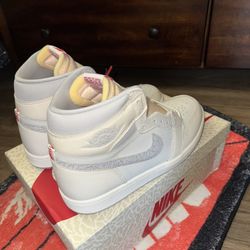 Nike Air-Jordan Retro High Sail