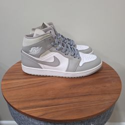 Jordan 1 
