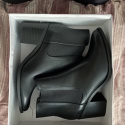 J Adams Black Booties Size 8.5