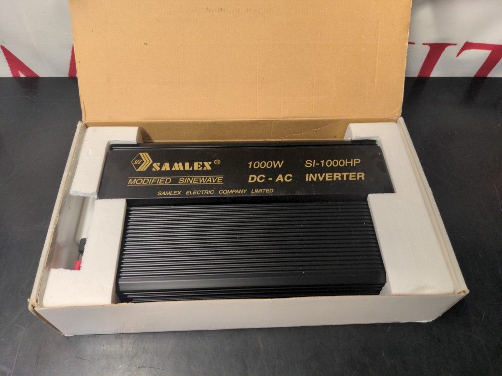 Samlex SI-1000 HP Power Inverter
