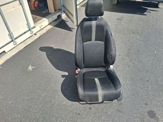 Honda Civic driver seat