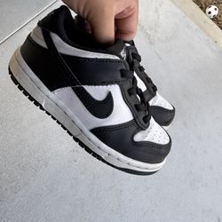 Toddler Nike Panda Dunks Size 9C