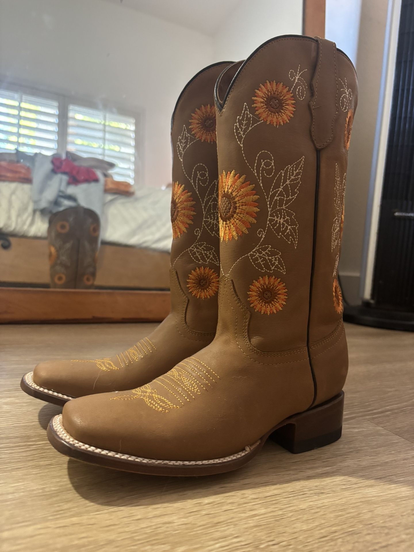 Size 7.5 Sunflower Boots 