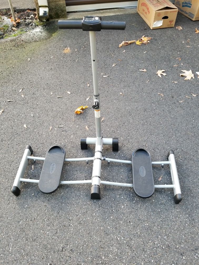 Thigh Master Exercise Machine for Sale in Puyallup, WA OfferUp