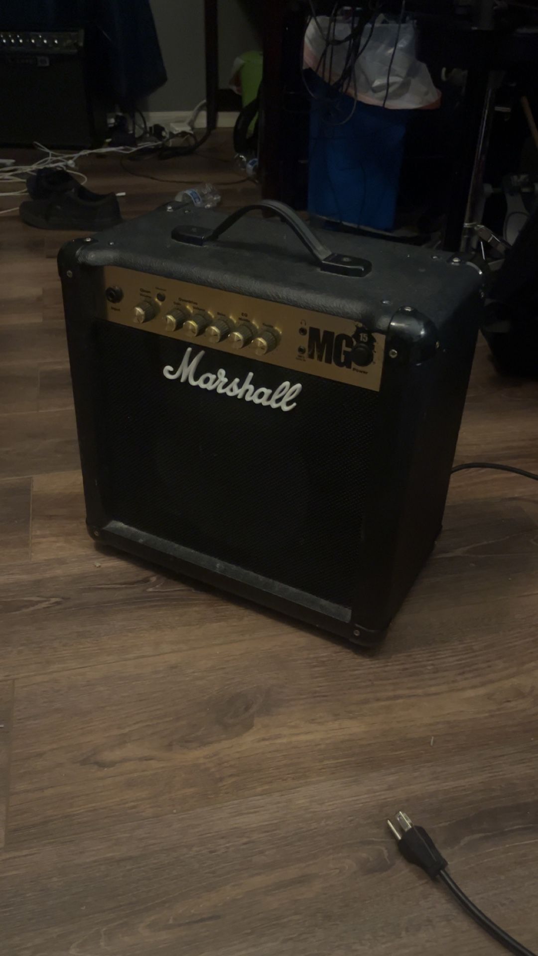 Marshall MG 15 W Combo Amp