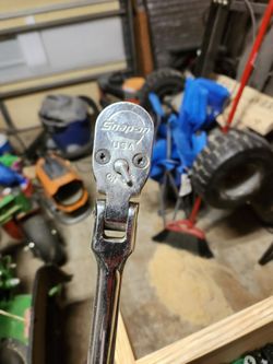 Mechanics Tools (CHECK DESCRIPTION FOR COSTS)