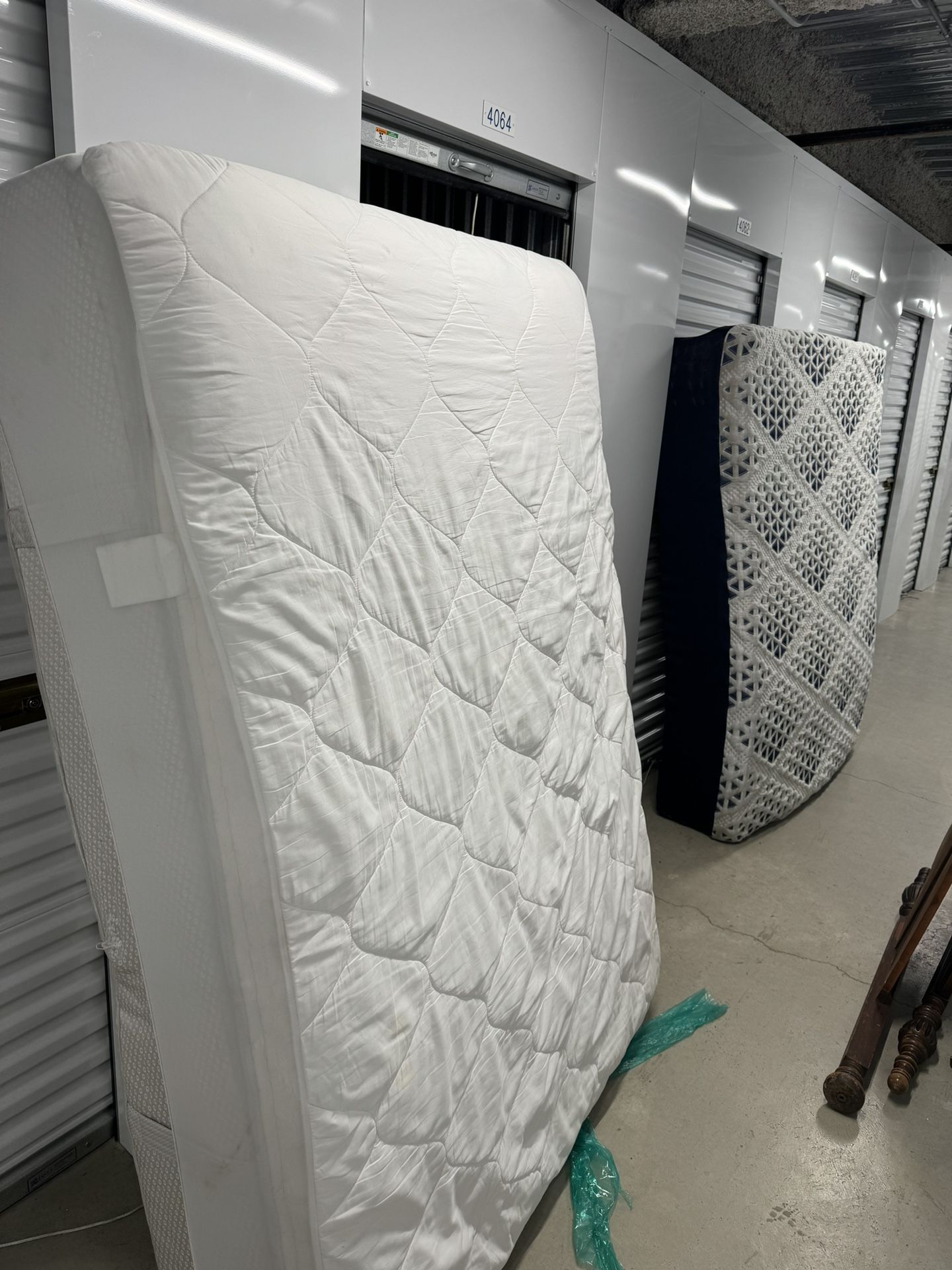 FREE DELIVERY 🚚  Full Mattress