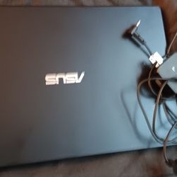 ASUS Laptop + Bag & Charger