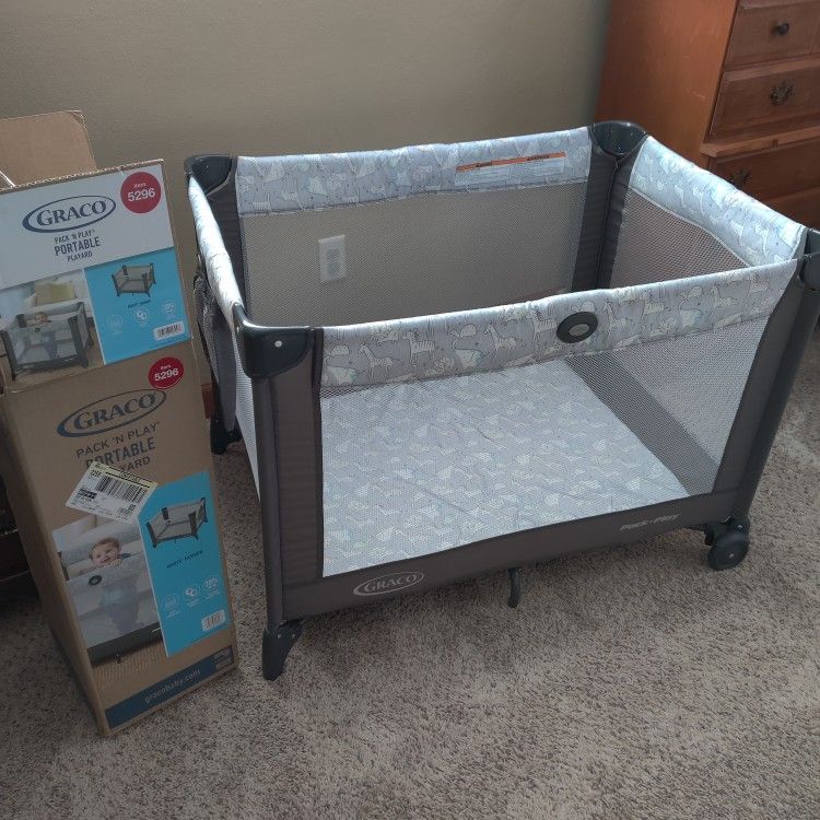 Graco  Pack'n Play Portable