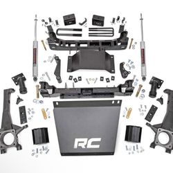Rough Country 4" Suspension Lift Kit with N3 Shocks for Toyota Tacoma 2WD/4WD (2005-2015) - Fits up
