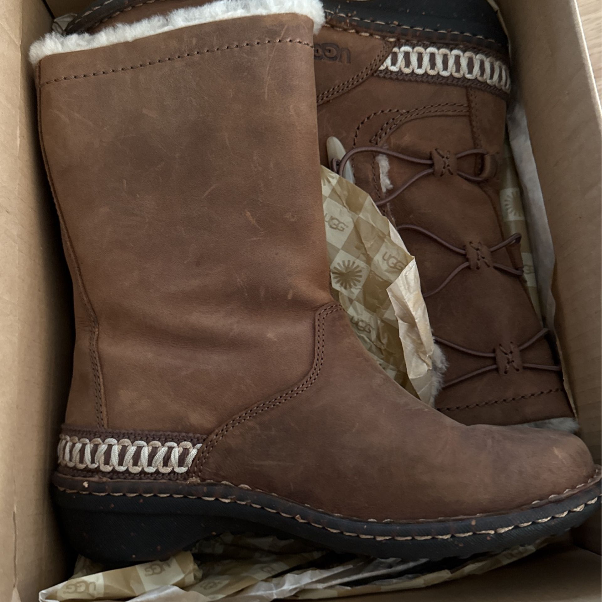 Kona Ugg Boots