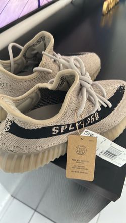 Adidas Yeezy Boost 350 V2 Sneakers
