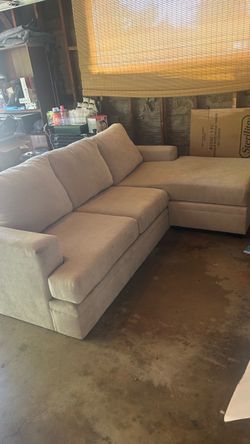 Sofa sectional