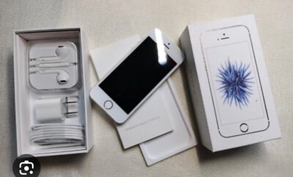 iPhone se unlocked with warranty