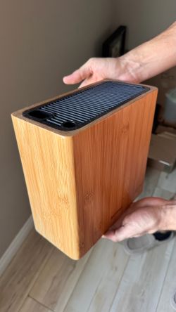 Knife block