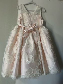 Girl dress