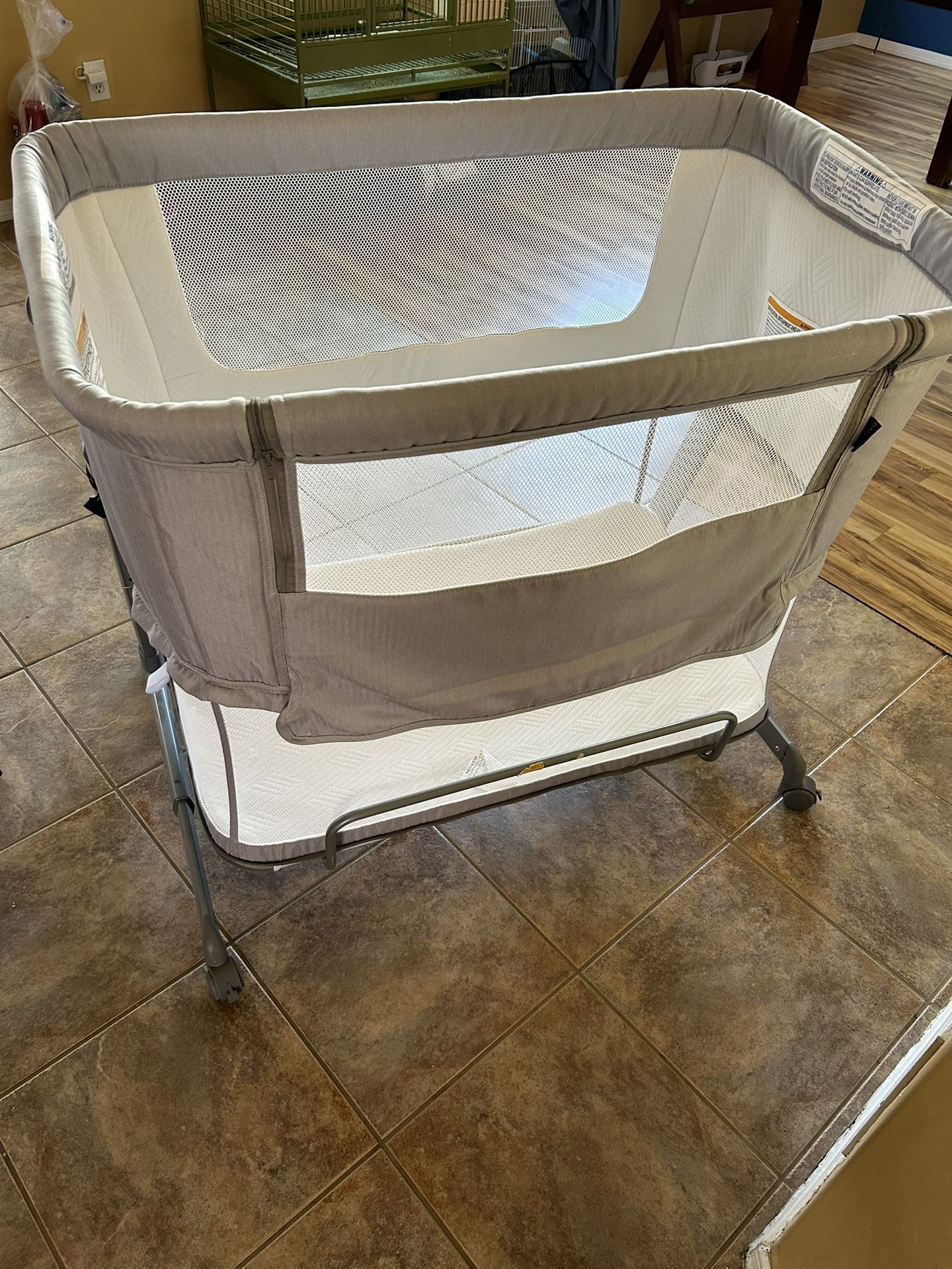 Dream On Me Bassinet