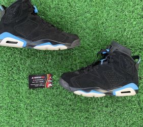 Jordan 6 UNC size 9.5