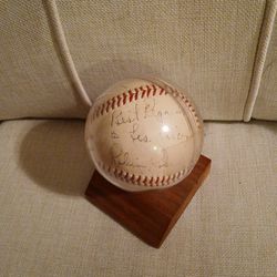 Robin Robert's Autograped Baseball