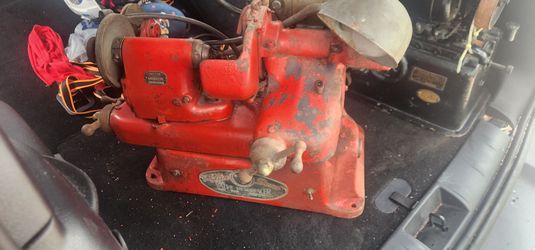 Selling a vintage Van Dorn Valve Resurfacer / Valve Grinding Machine.