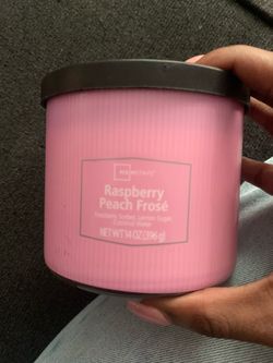 Peach raspberry candle