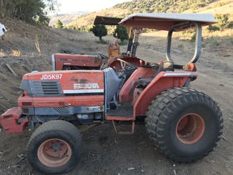 Kubota tractor L4200