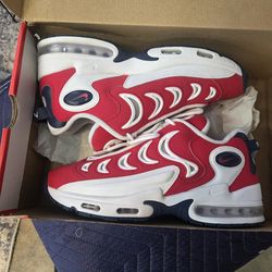 Nike Air Max size 10 men