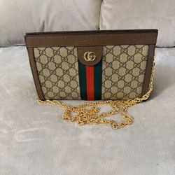 Ophidia Medium Shoulder Bag