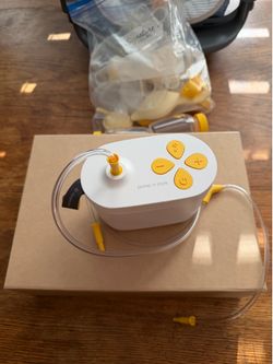 Medela Pump In Style with MaxFlow