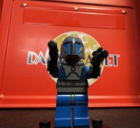Lego Mandalorian Minifigure 