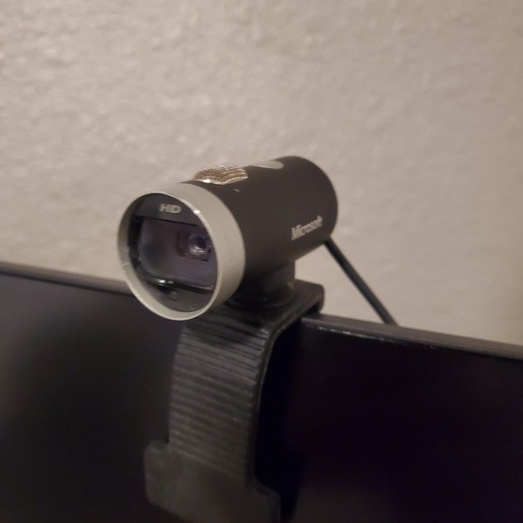 Microsoft Lifecame - Webcam - $25