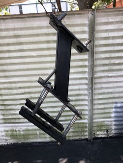 Spare trailer tire holder