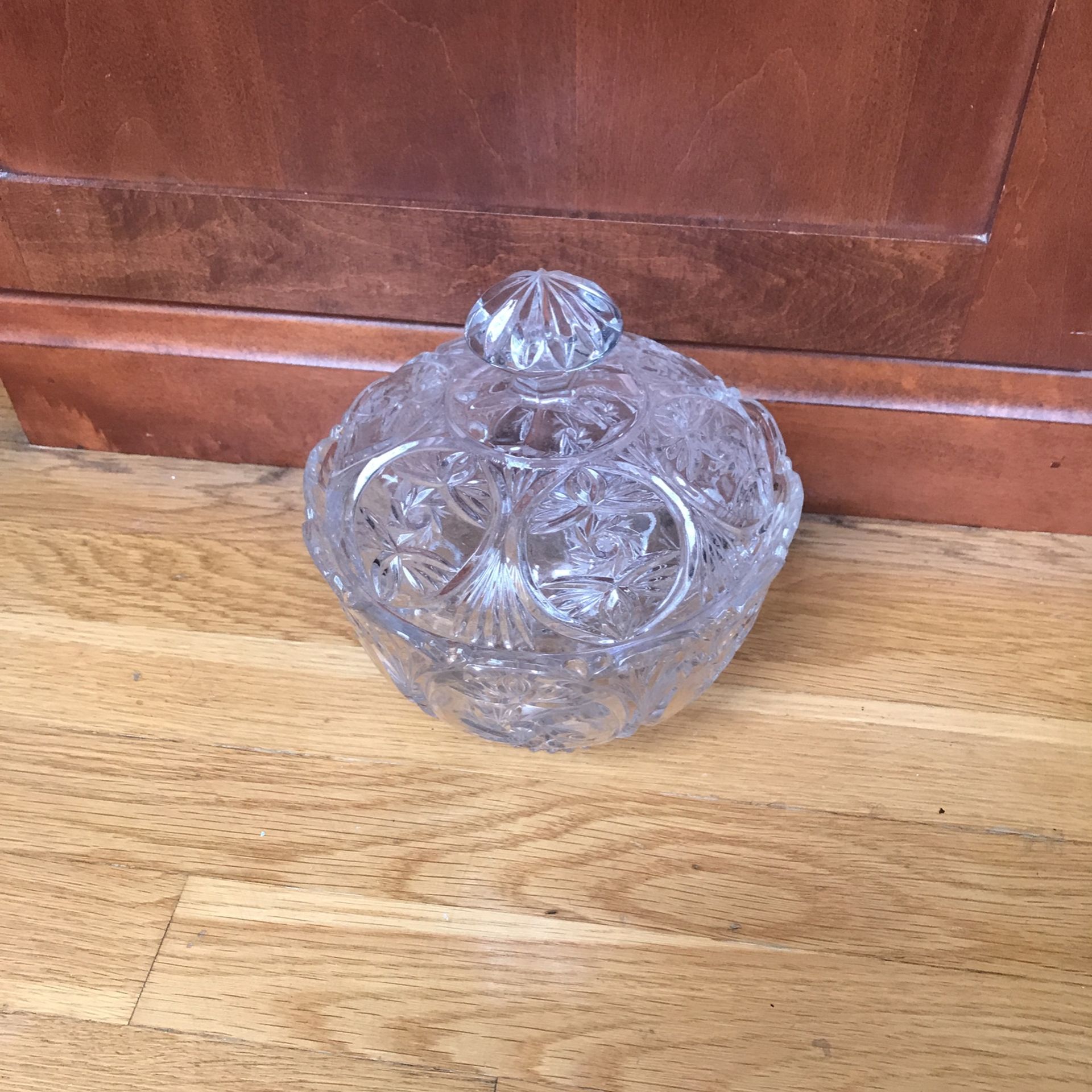 Crystal Clear Candy and Lid