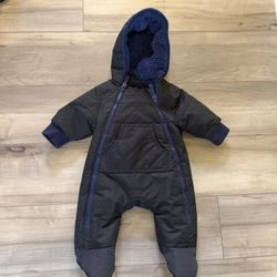 Baby Snow Suit 0-3 Months Size 