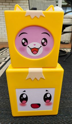 Lankybox 2 boxes with little lankybox toys