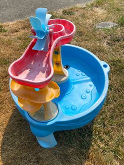 Toddler water table