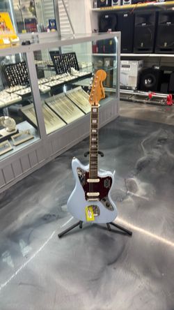SQUIER JAGUAR ELECTRIC GUITAR